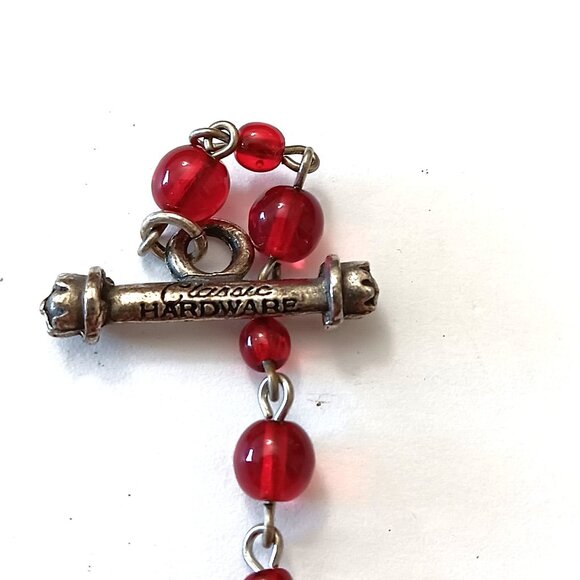 Vintage Classic Hardware Red Beaded Heart & Key Necklace - Picture 5 of 5